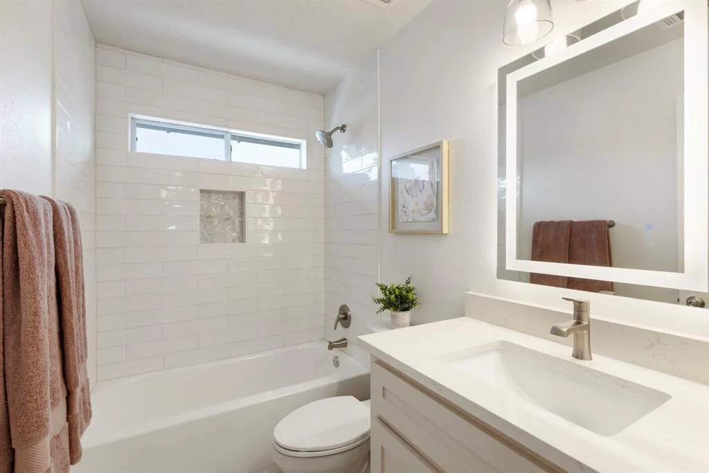 Photo of 20819 Pinebrook Hollow Lane