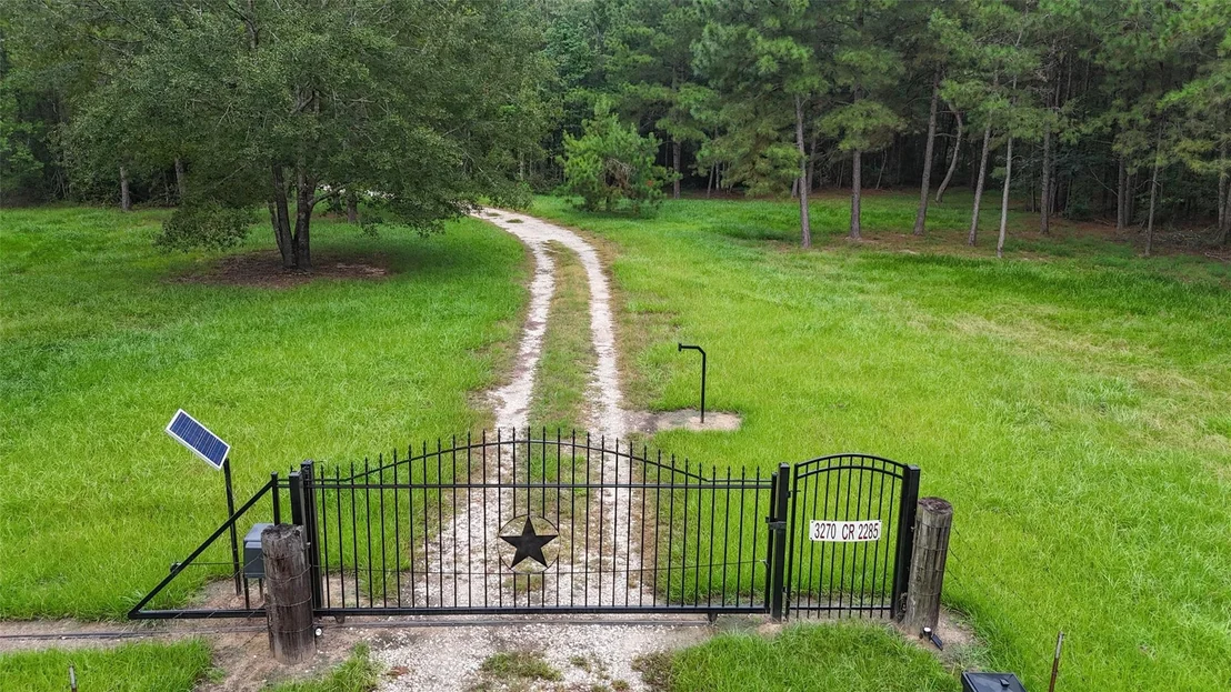 Photo of 3270 County Road 2285
