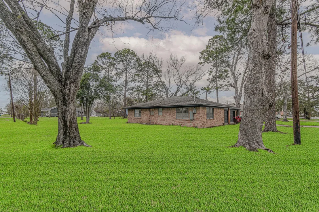 Photo of 2834 Pansy Street
