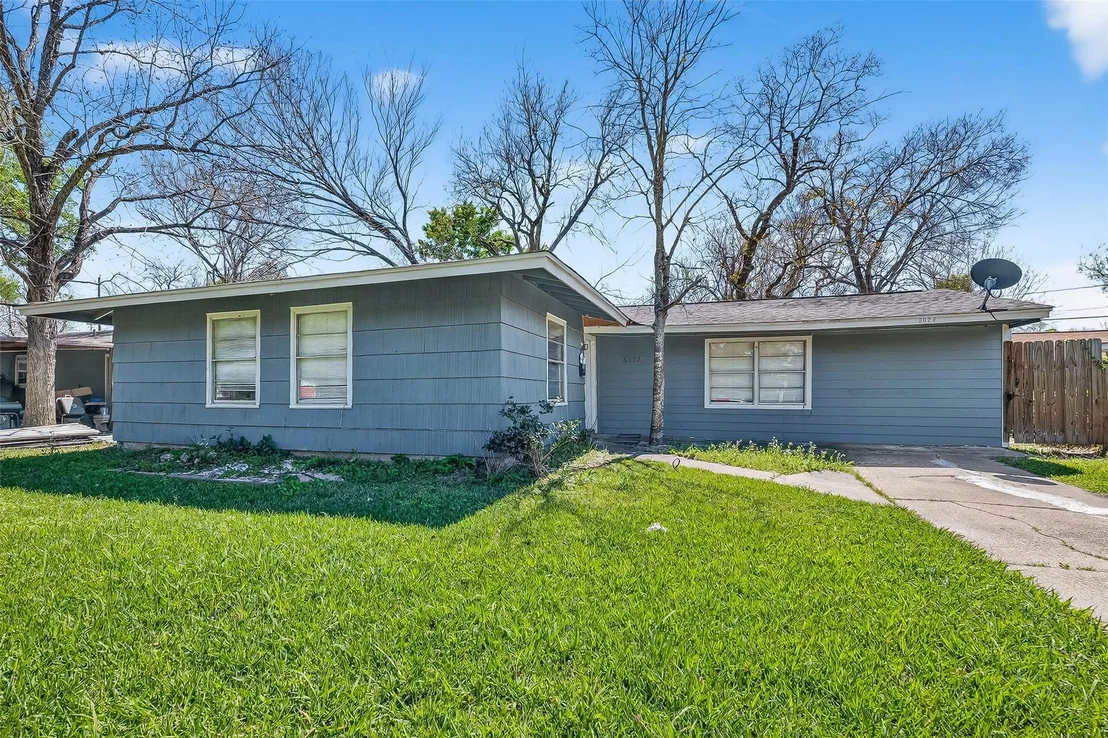 Photo of 6022 Lyndhurst Drive