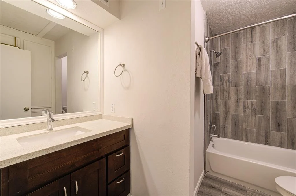 Photo of 11611 Highgrove Drive