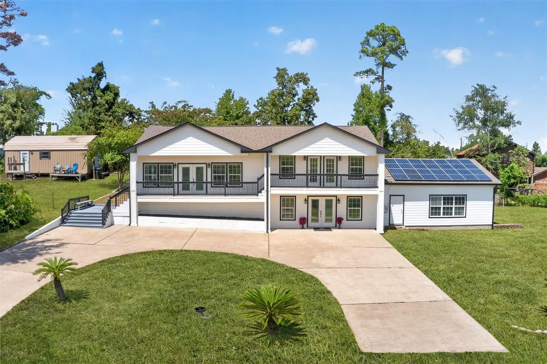 Photo of 139 Laurel Cove W