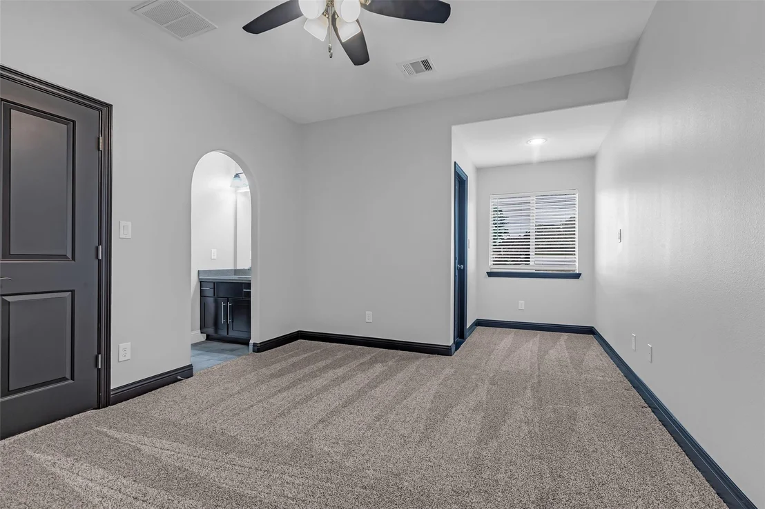 Photo of 98 E Cove View Trail