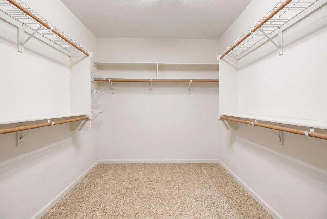 Photo of 2913 Oakwood Drive