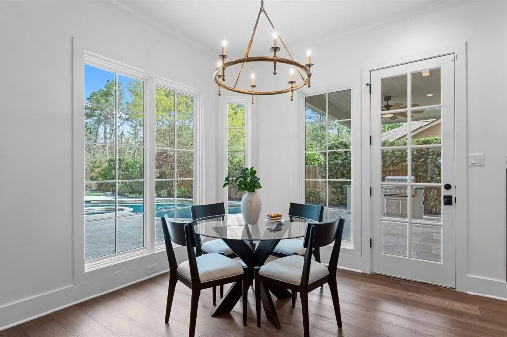 Photo of 184 W Shadowpoint Circle