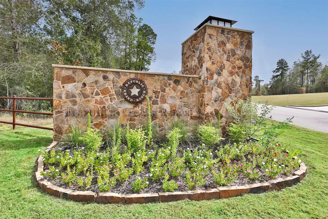 Photo of 15409 Forest Grove Drive