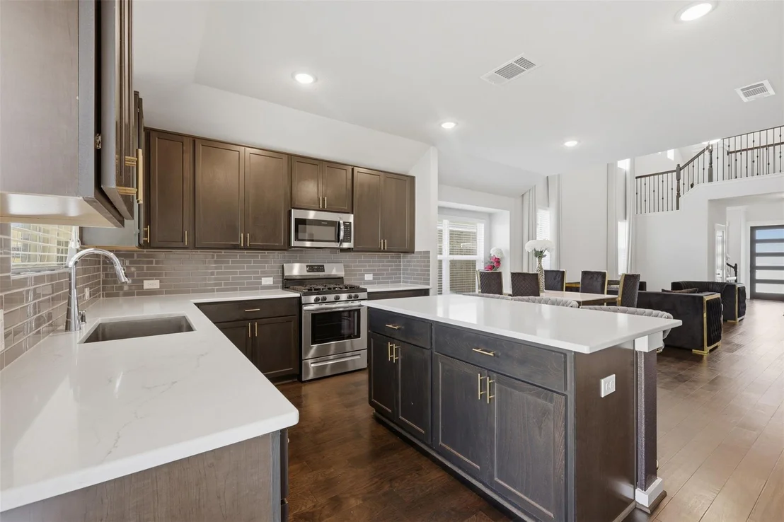 Photo of 7415 Casuna Lane