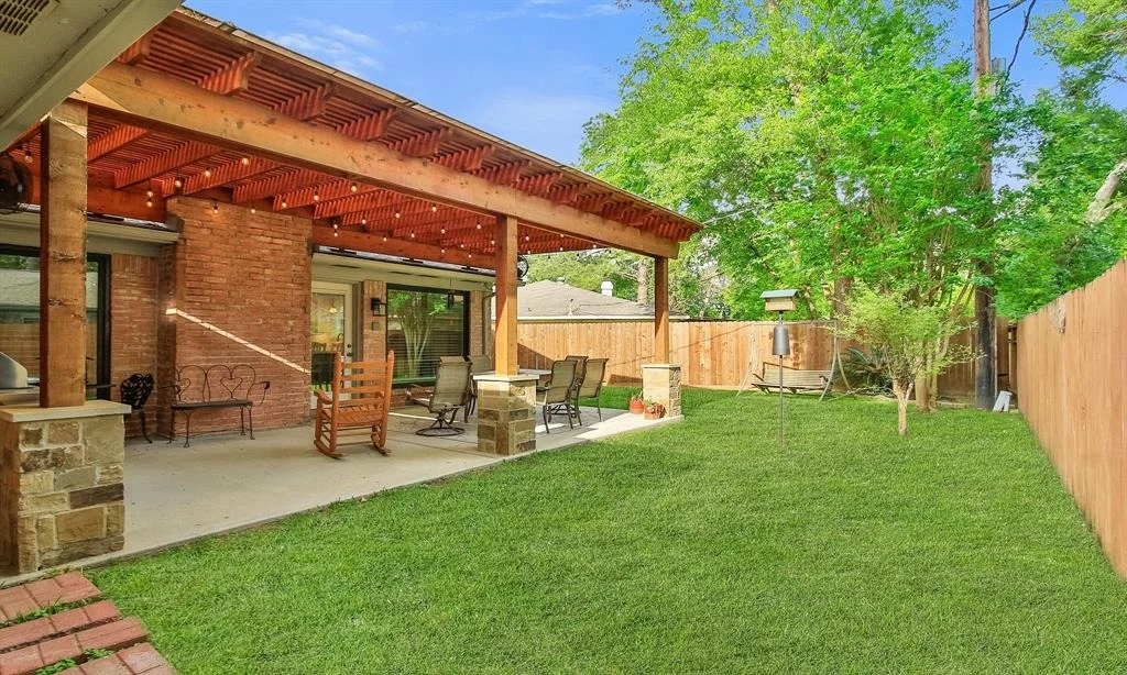 Photo of 9911 Tallow Tree Circle