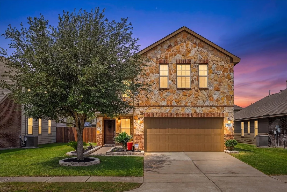 Photo of 3611 Sumner Lodge Drive