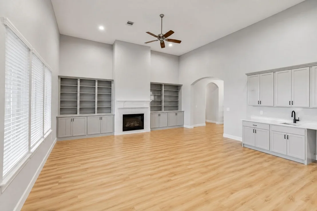 Photo of 10015 Goliad Drive