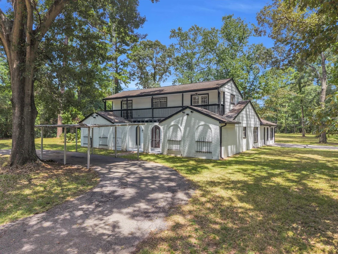 Photo of 33102 Rollingwood Drive