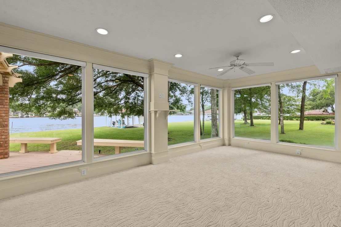 Photo of 154 Lakeside Drive