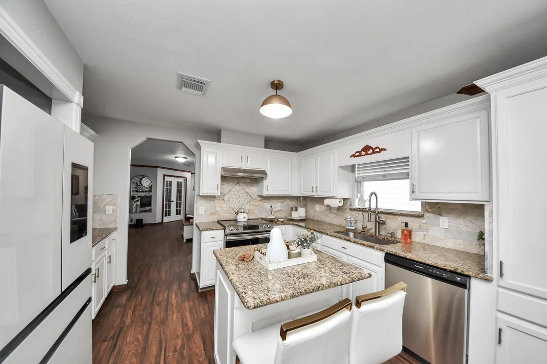 Photo of 21739 Stoney Bluff Lane