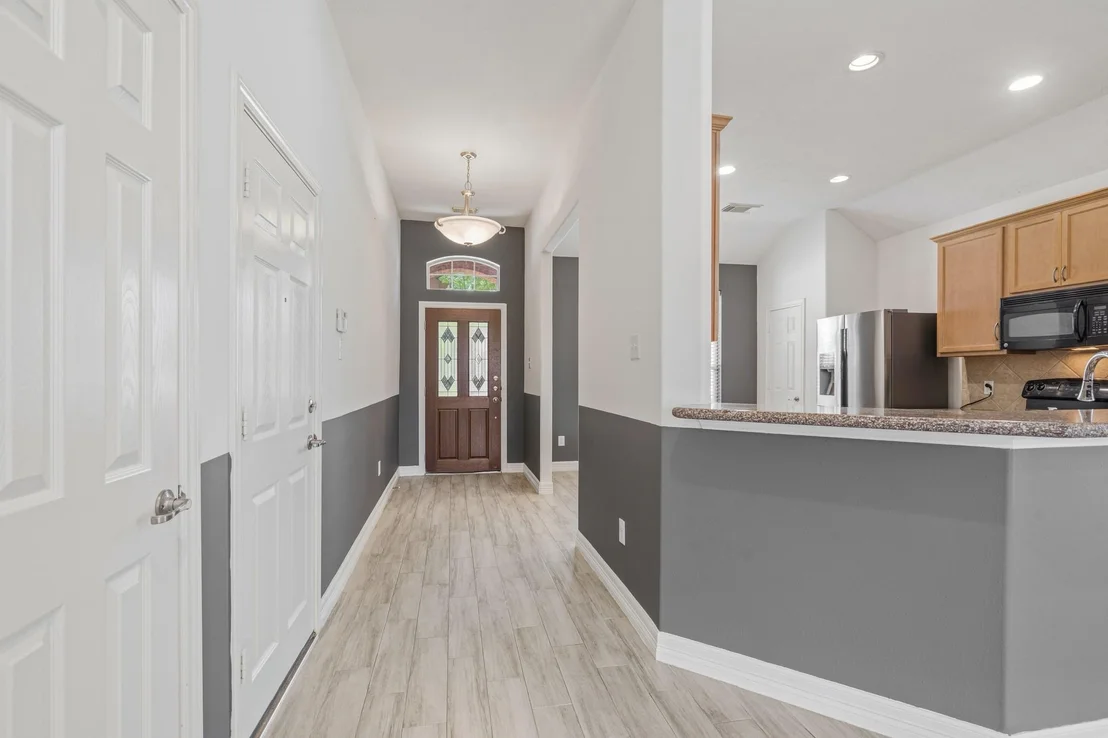Photo of 7419 Avalon Trace