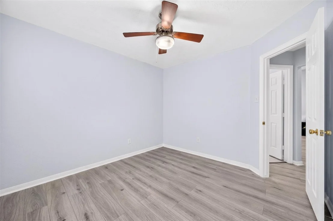 Photo of 12023 Cyprus Field