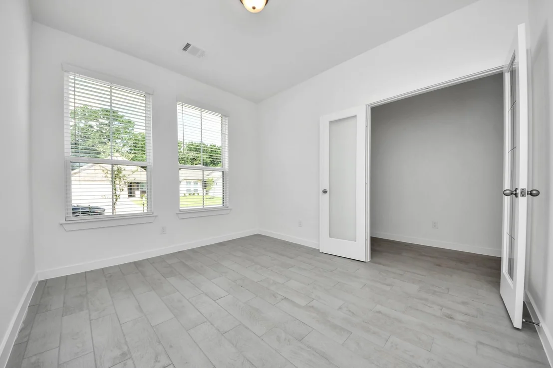 Photo of 16011 Sycamore Maple Lane