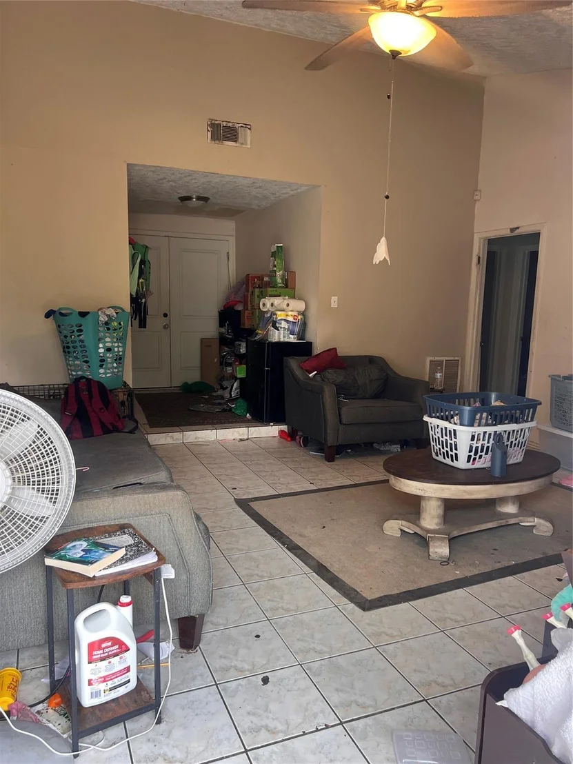 Photo of 5222 Moonshadows Drive