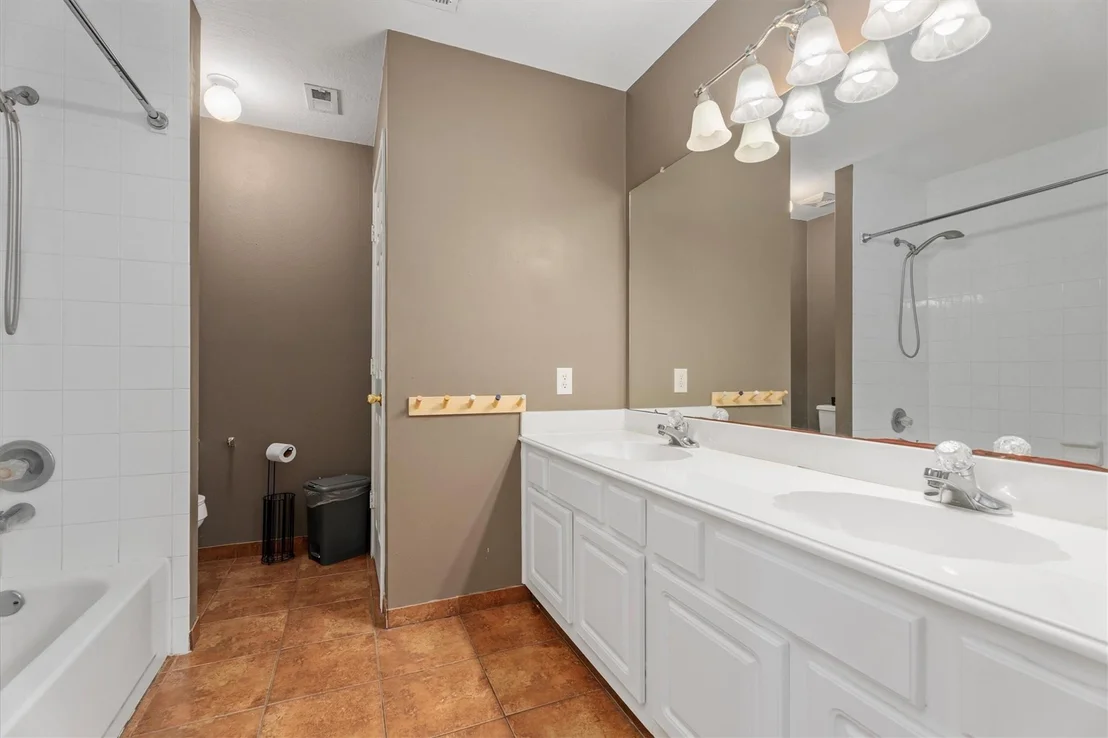Photo of 3315 La Seine Lane