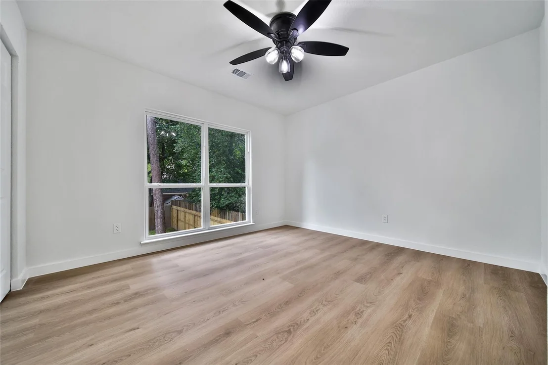 Photo of 70 Breezy Point Place
