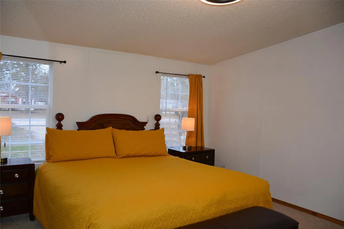 Photo of 16352 Crockett Crossing