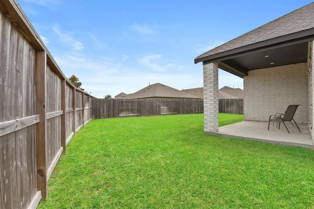 Photo of 23014 Blackstone Park Road
