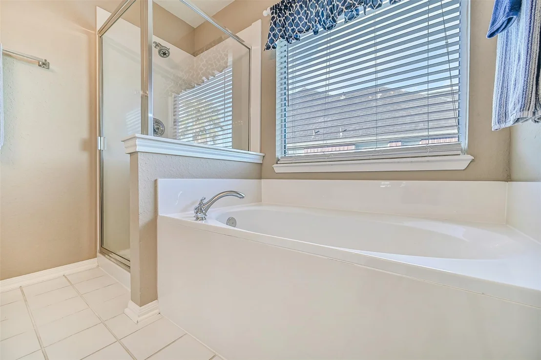 Photo of 1607 Cascade Falls Drive