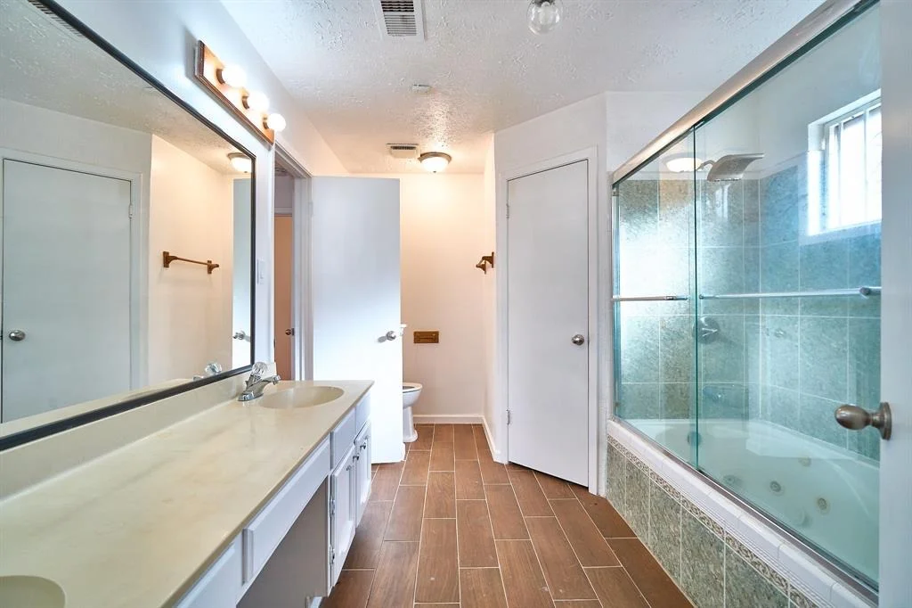 Photo of 13002 Becklin Lane