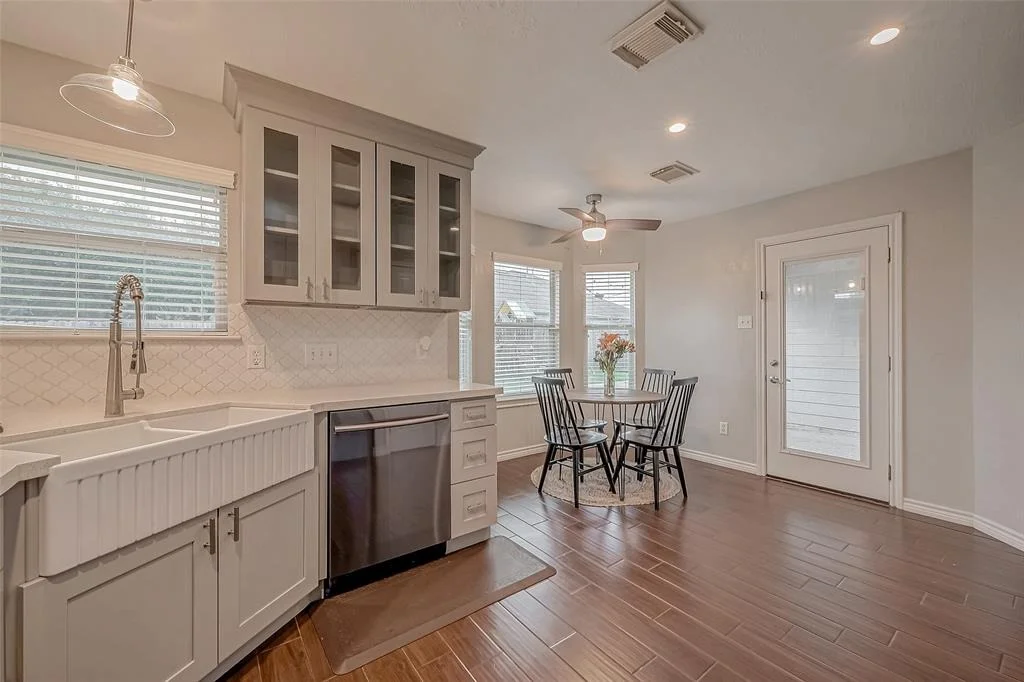 Photo of 2714 Silk Tree Lane