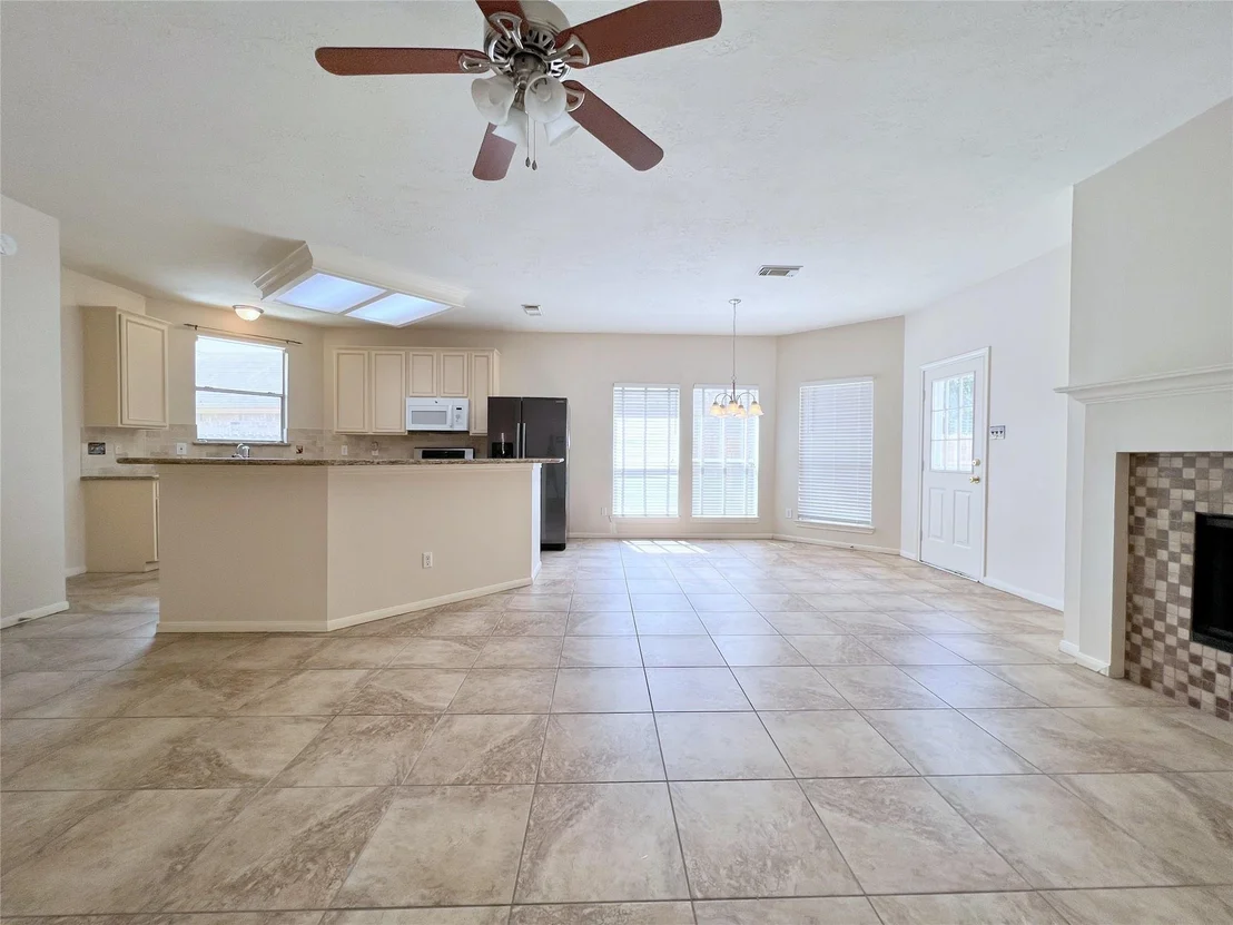 Photo of 4723 Silverlake Drive