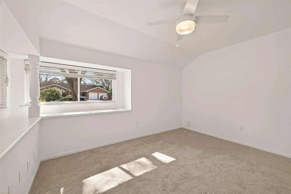 Photo of 6030 Benning Drive