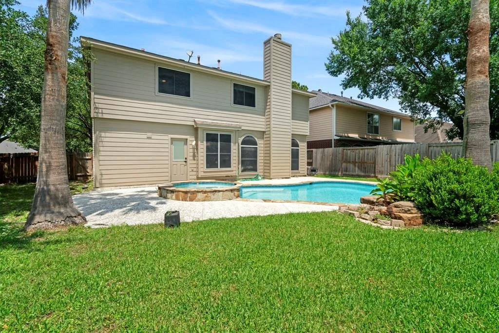 Photo of 20235 Black Canyon Drive