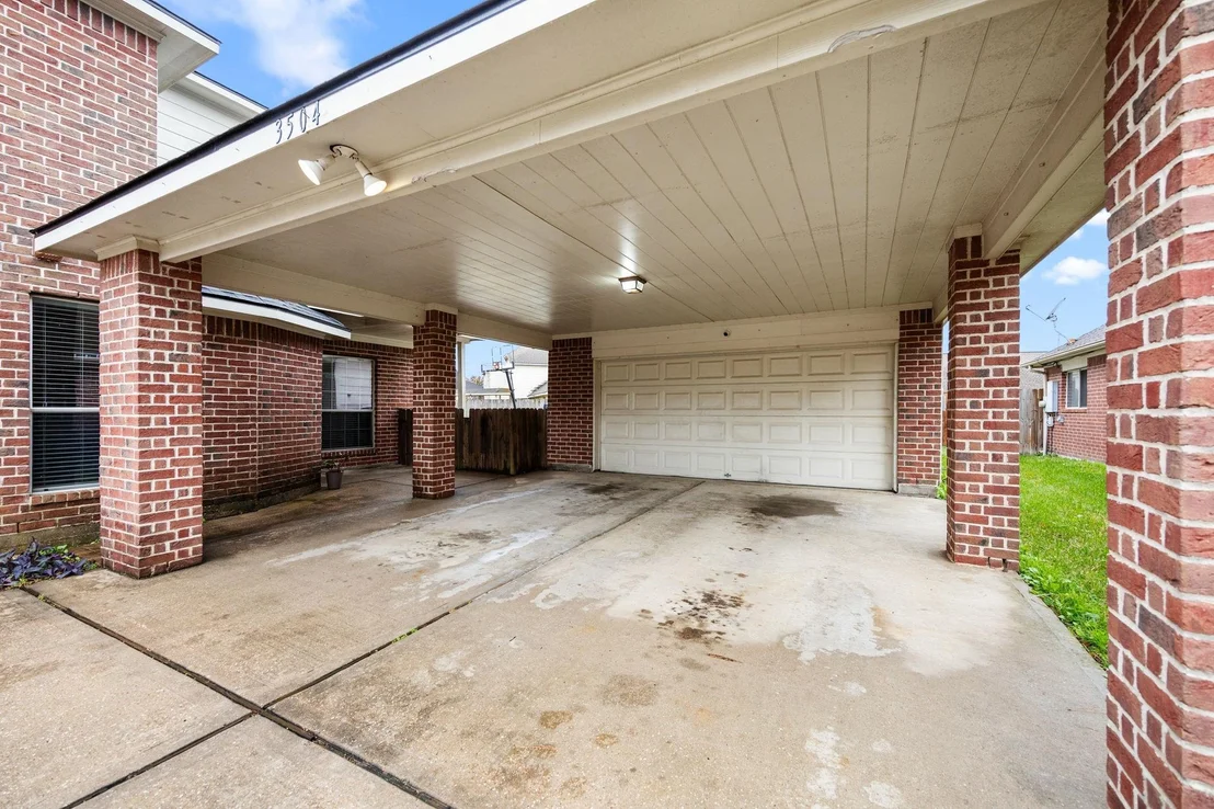 Photo of 3504 Madison Drive