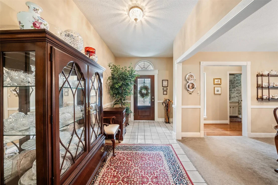 Photo of 17 Westchester Drive