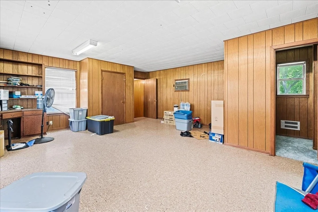 Photo of 8081 Ernst Parkway