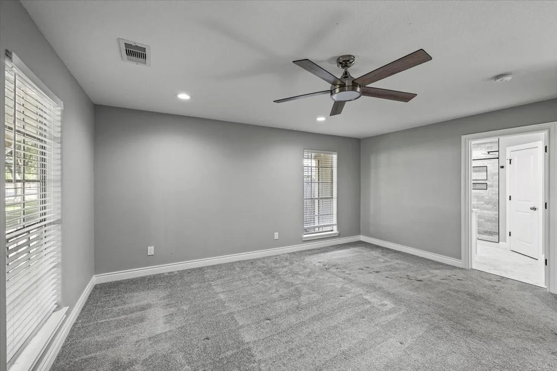 Photo of 2318 Killarney Lane