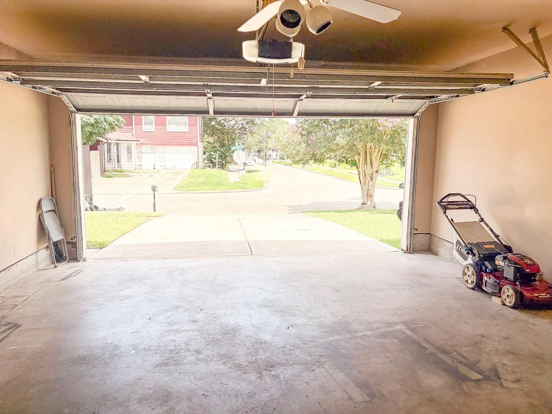Photo of 8615 Belle Park Drive