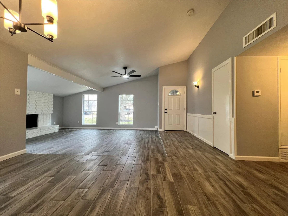Photo of 3910 Lost Oak Drive