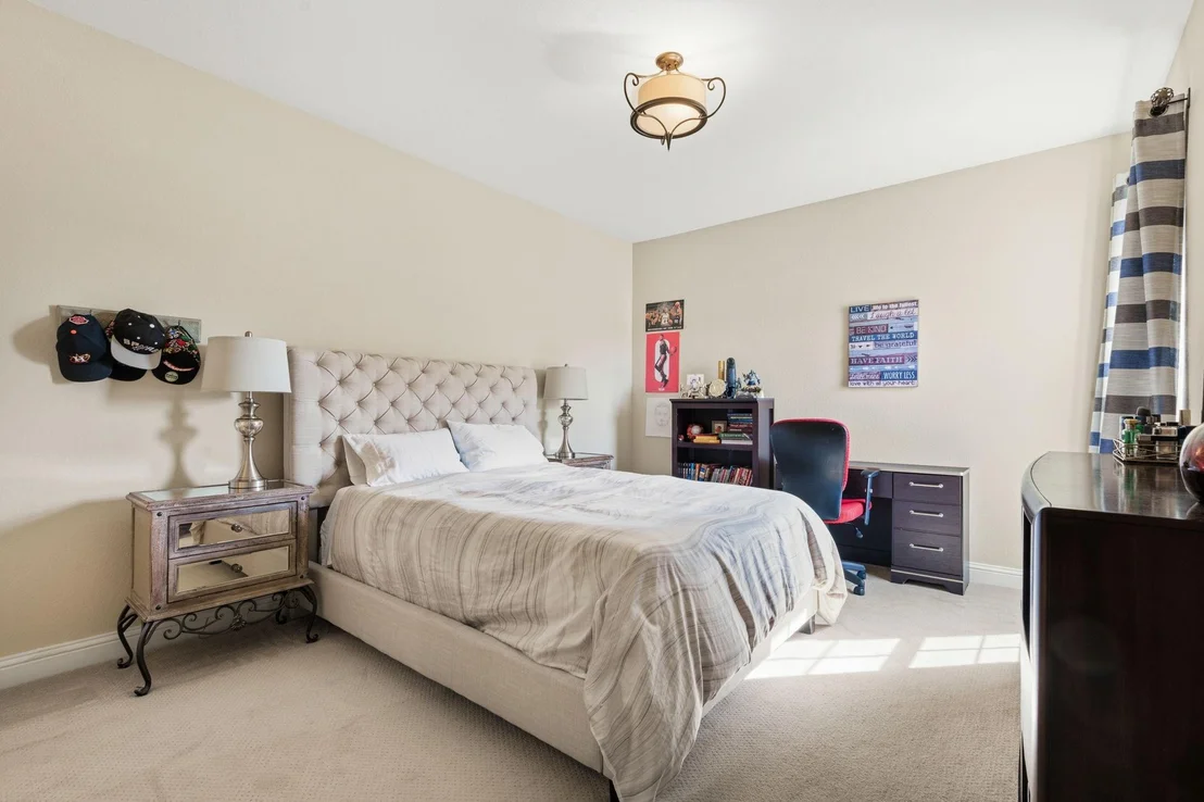 Photo of 2343 Bottlebrush Lane
