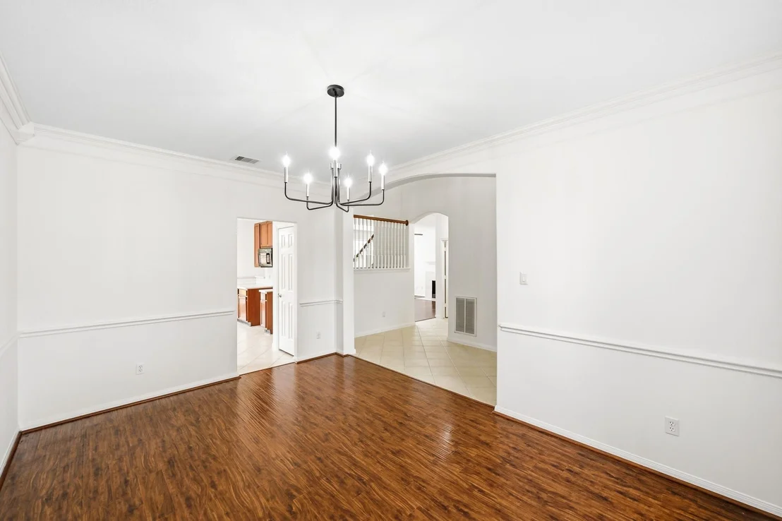 Photo of 6026 Dunsley Drive