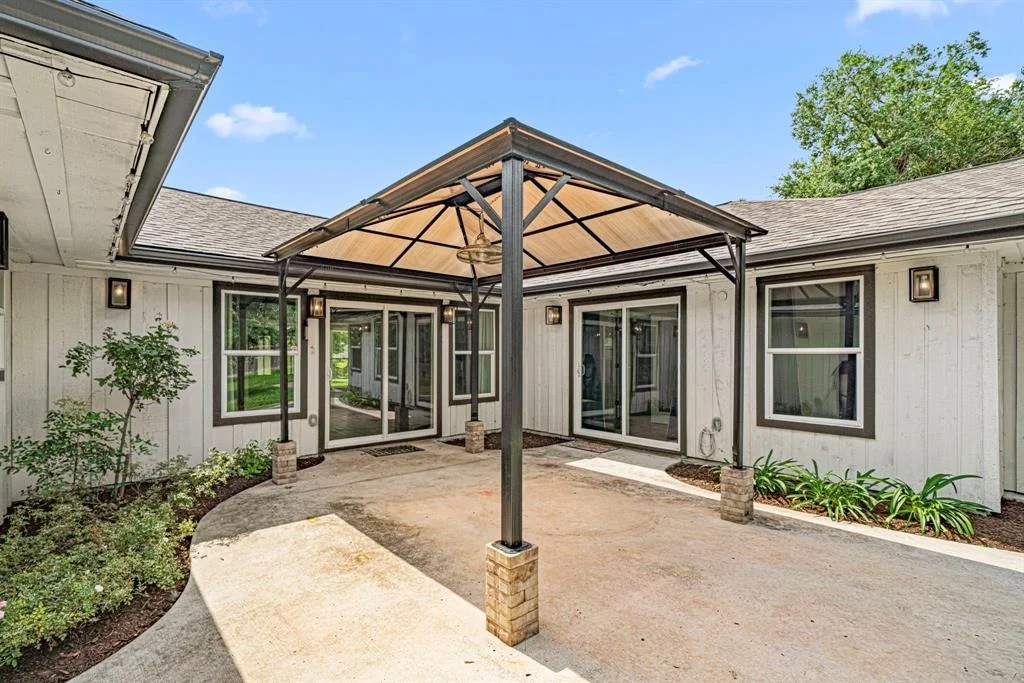 Photo of 1427 Oak Stream Drive
