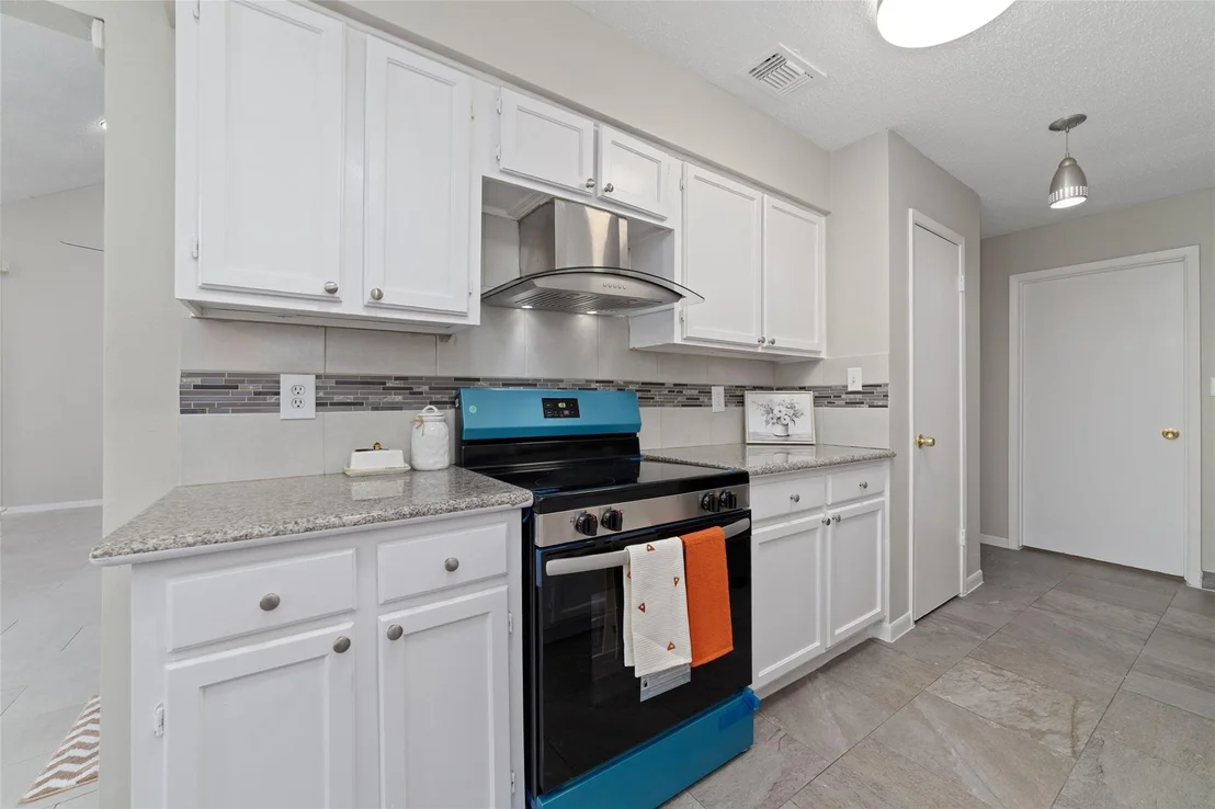 Photo of 6322 Lynkat Lane