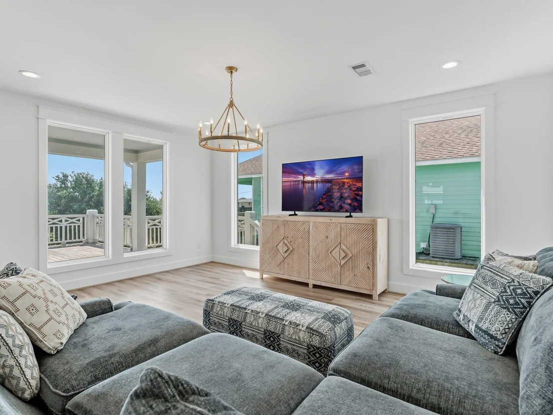 Photo of 955 Wommack