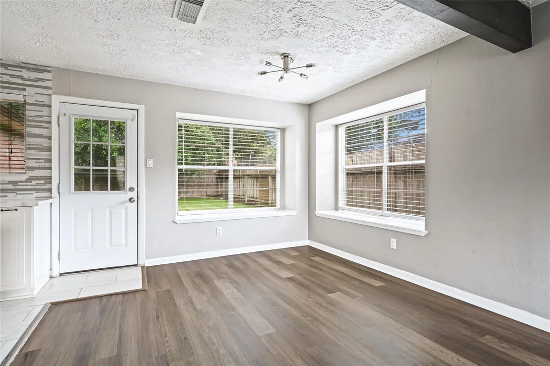 Photo of 7310 Kite Hill Drive