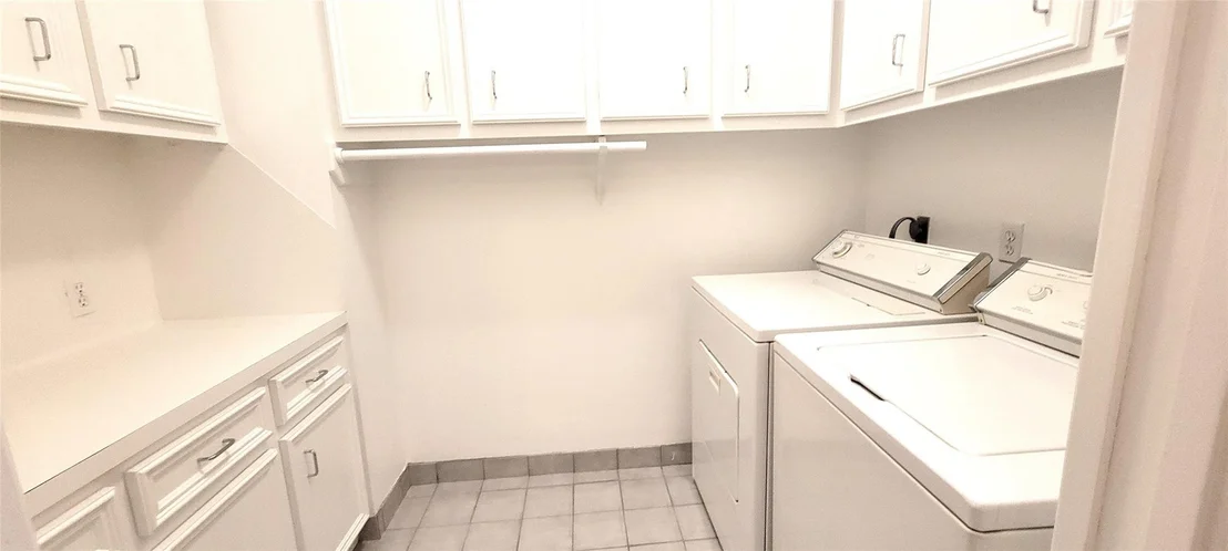 Photo of 5002 Inker Street