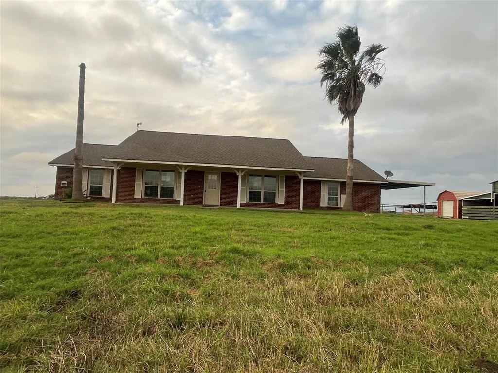 Photo of 5011 County Road 868d