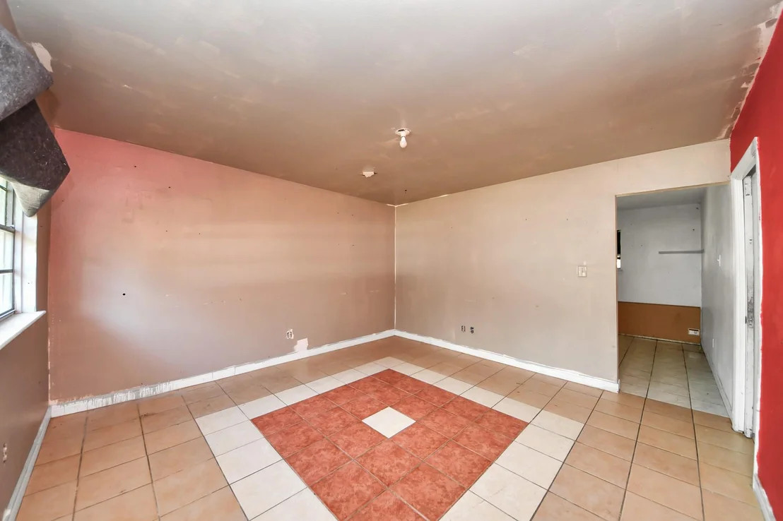 Photo of 14023 Rosecrest Drive