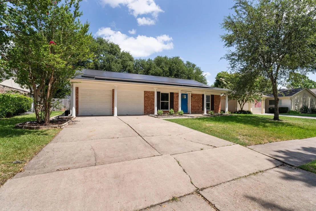 Photo of 12310 Whittington Drive