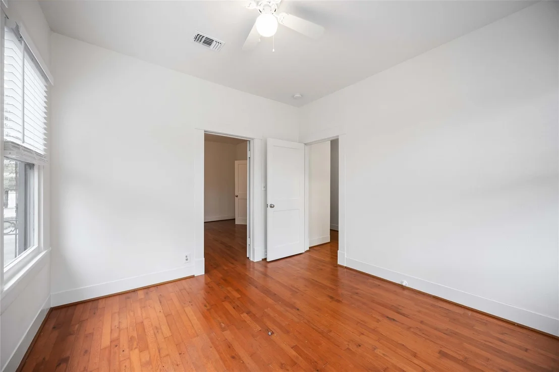 Photo of 2608 Morrison Street