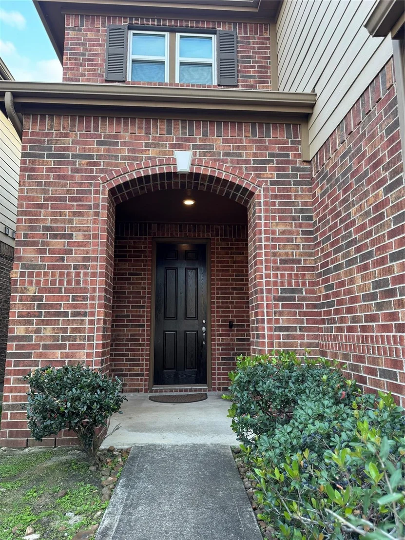 Photo of 15815 Copper Oak Lane