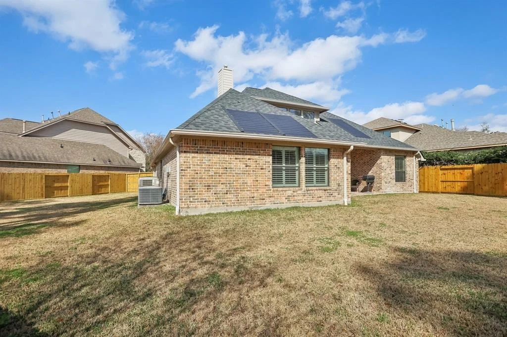 Photo of 105 E Silverwood Ranch Estate